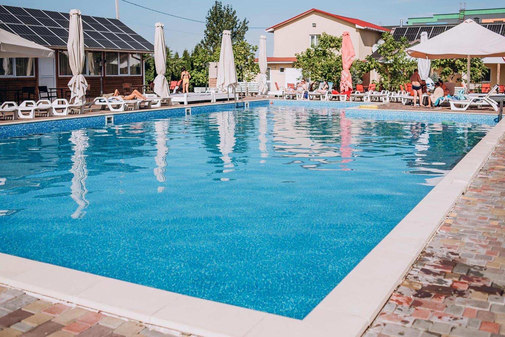 Райский Дворик Pogreby (Brovary) Exterior foto